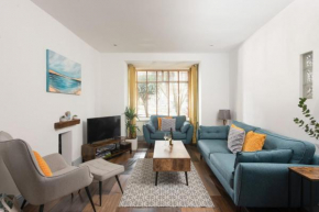 Sea Boots, sleeps 6